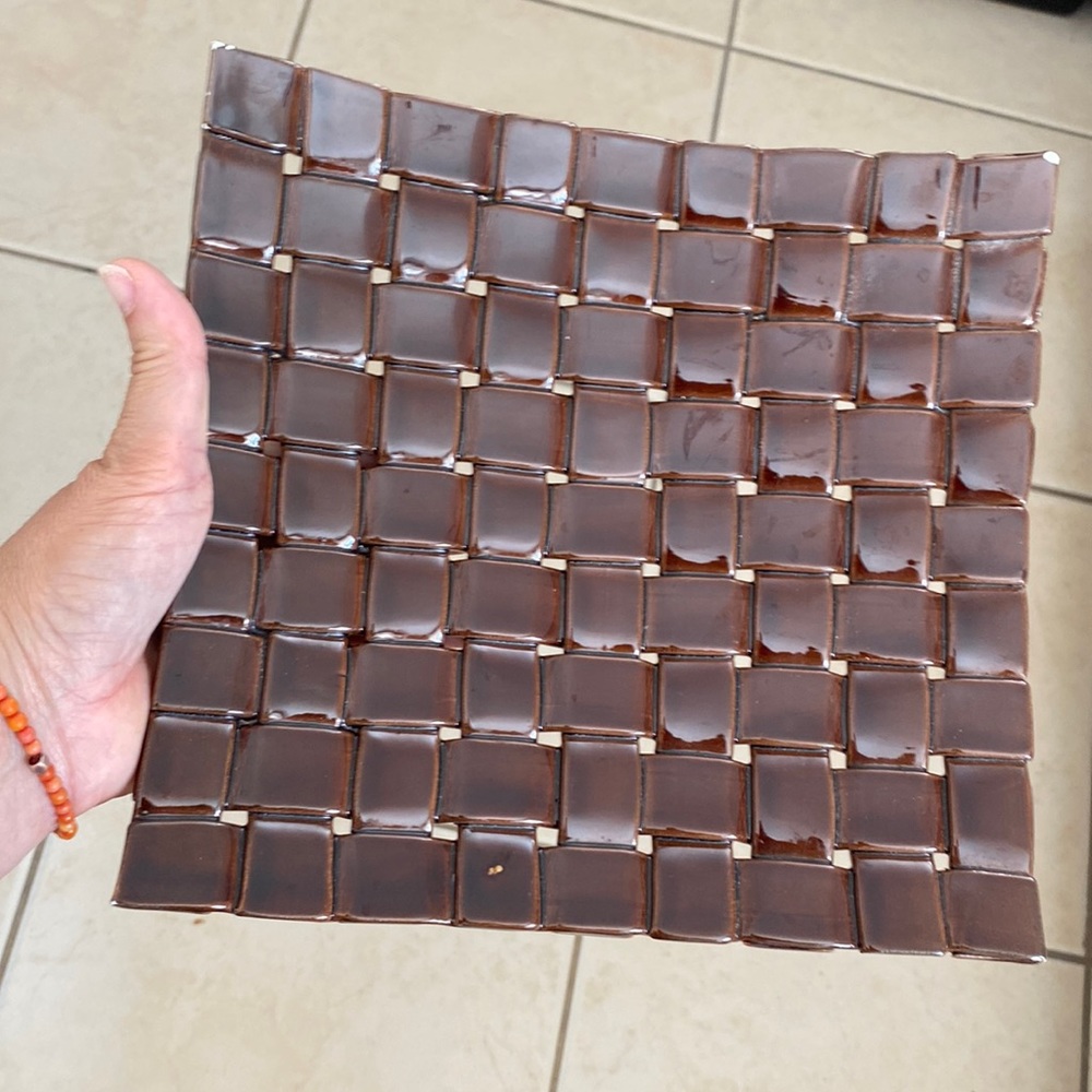 Primo’gi brown plate